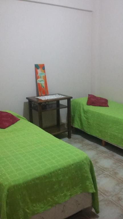Hospedaje Kaupen Ushuaia Ngoại thất bức ảnh