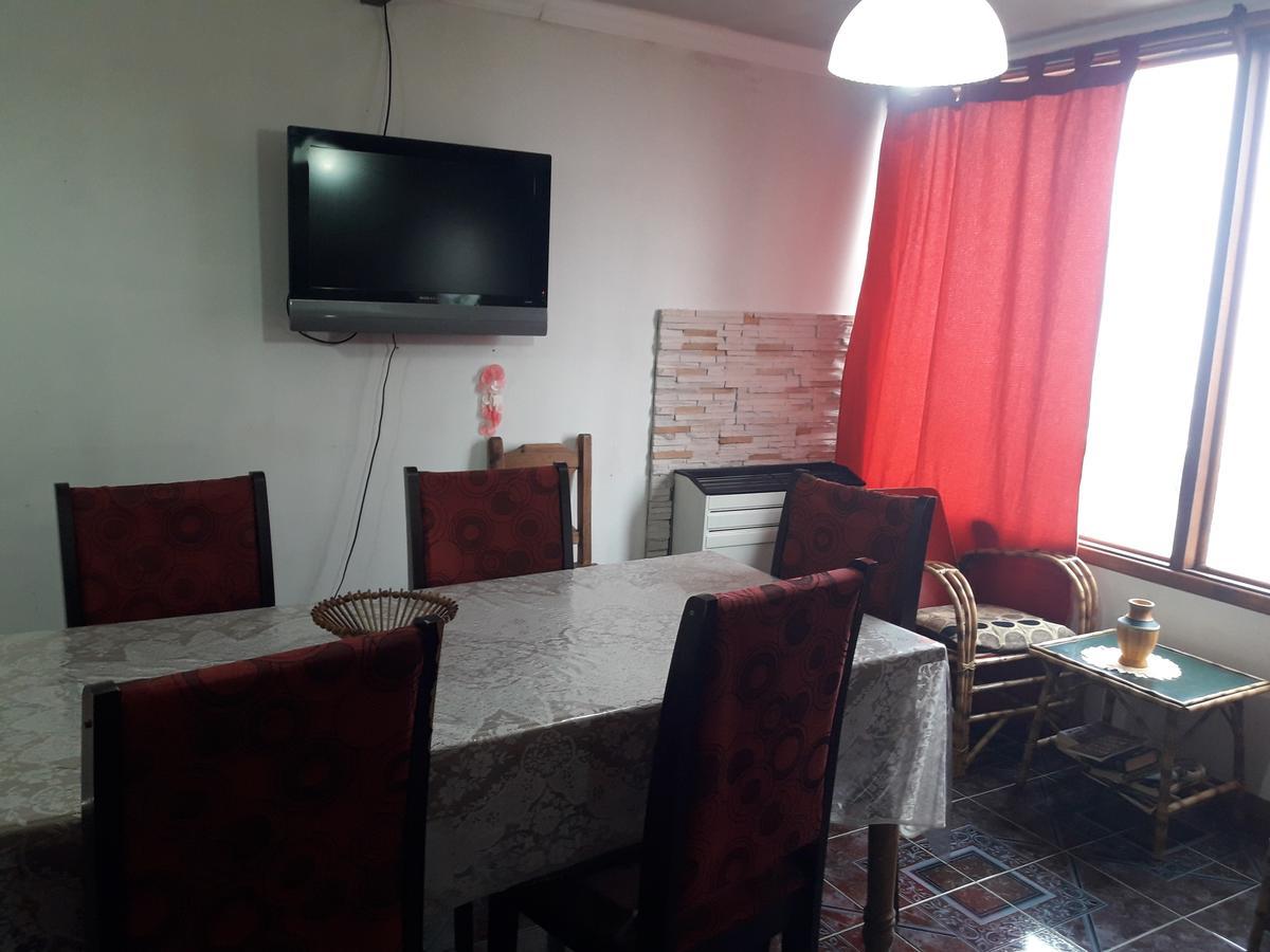Hospedaje Kaupen Ushuaia Ngoại thất bức ảnh